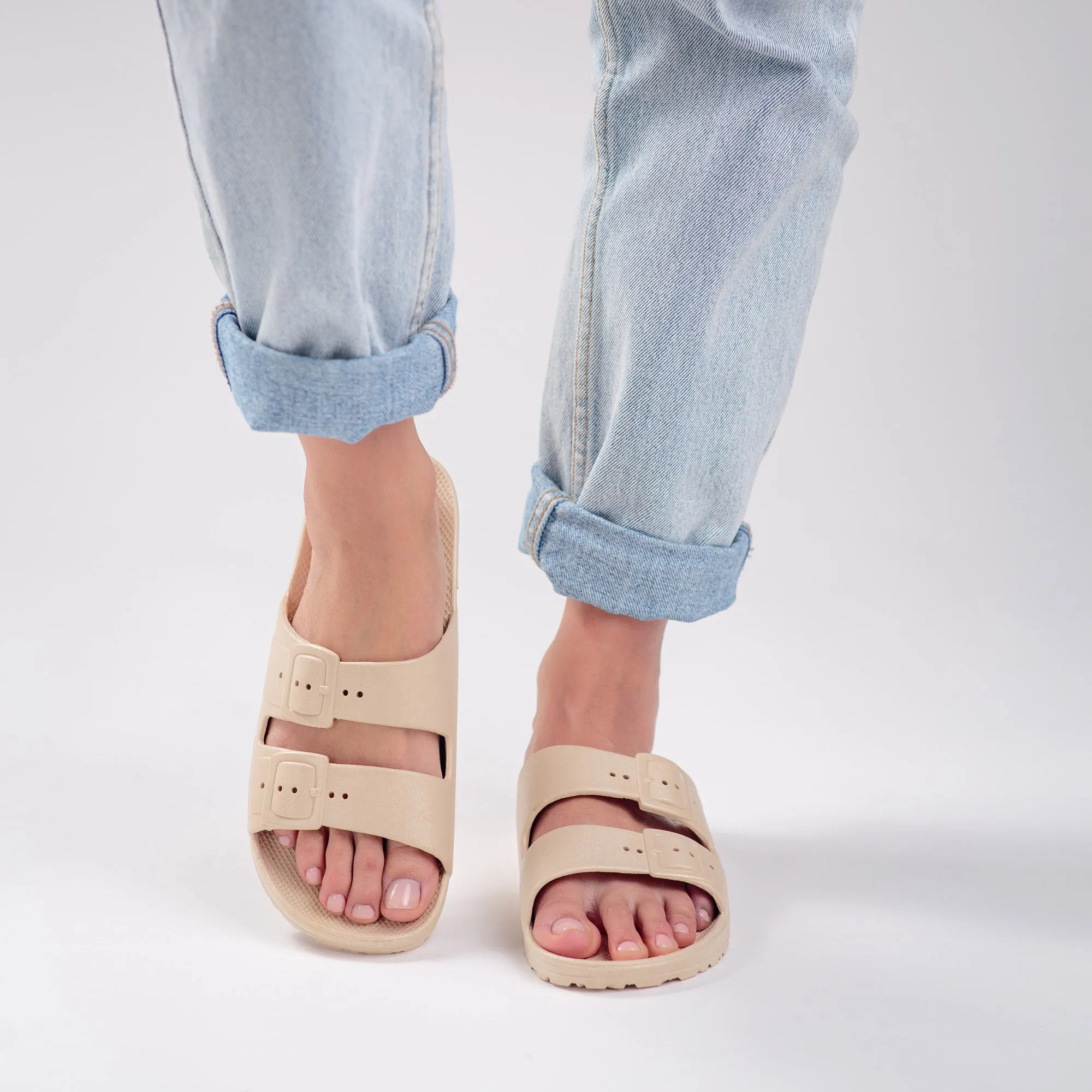 Plaka Genesis 2 Fixed Straps Slides Sandals | Natural Women