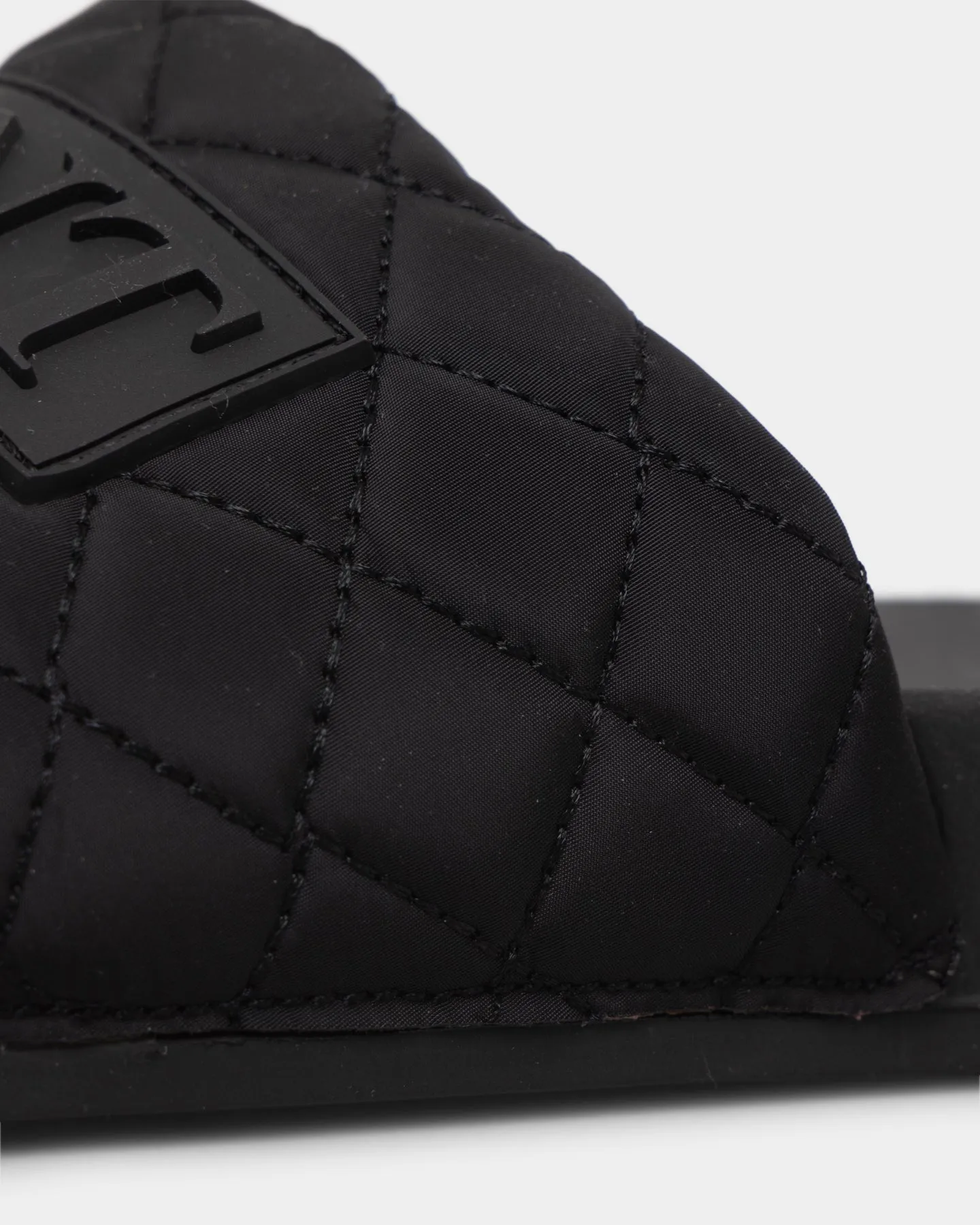 Saint Morta Meteor Quilted Slide Black